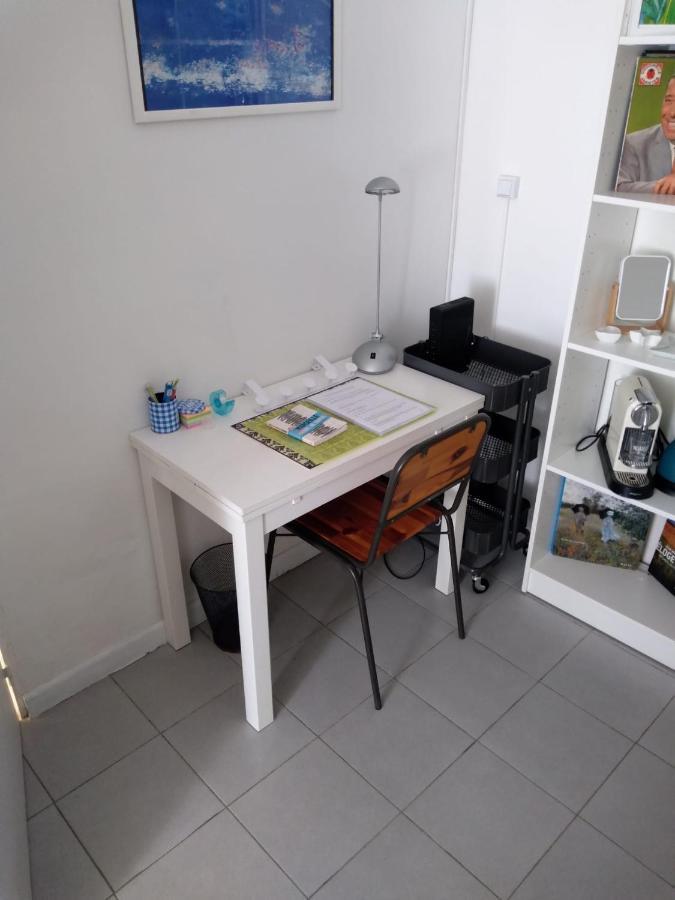 Apartment Charming With Patio In The Heart Of
